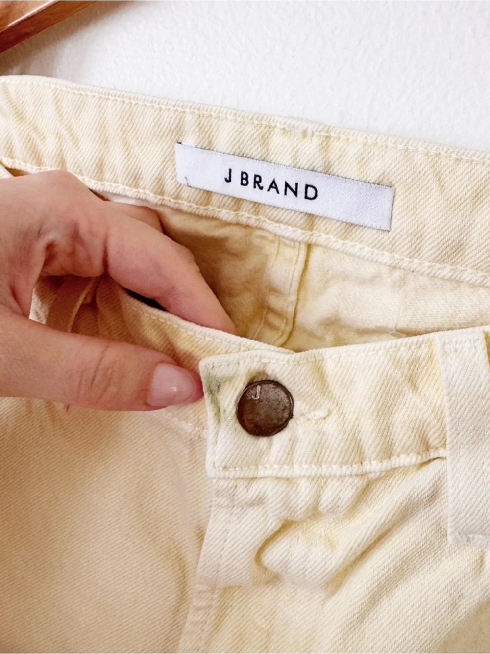J Brand Light Yellow Straight Jeans 26